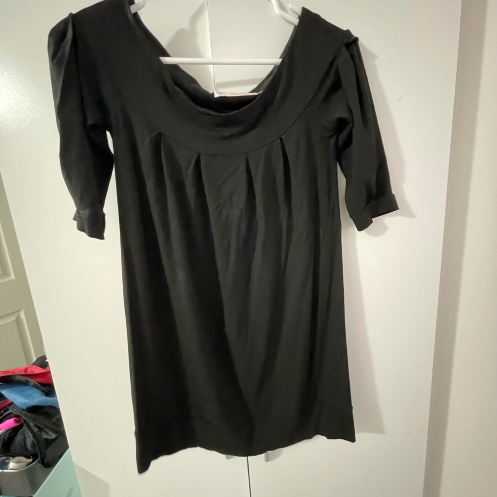 Fighting Eel Dress off shoulder